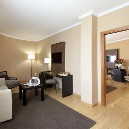 Hospes Palacio De Arenales&spa Caces
