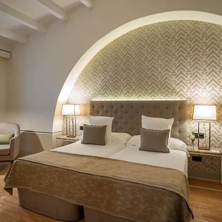 فندق Hospes Palacio De Arenales &