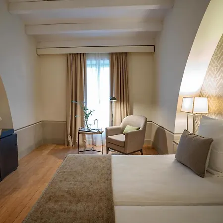 Hospes Palacio De Arenales&spa Hotel 5*