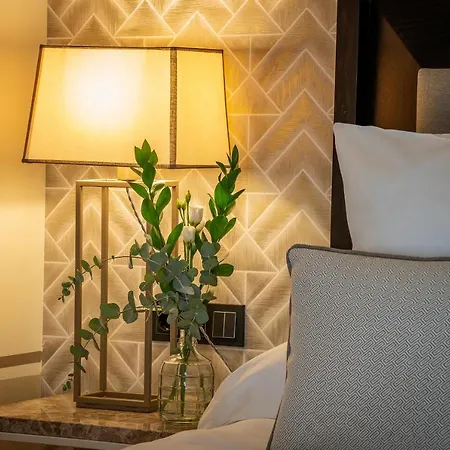 Hospes Palacio De Arenales & Hotel 5*