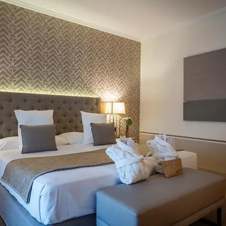 Hospes Palacio De Arenales & 5*