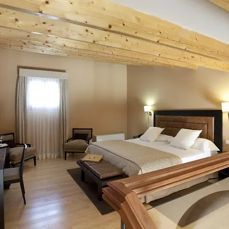 Hotel Hospes Palacio De Arenales & 5*