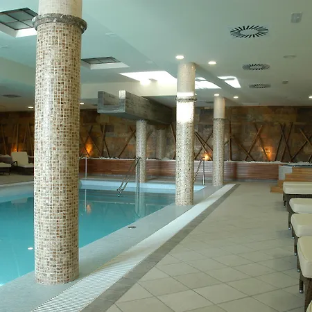 Hospes Palacio De Arenales & Hotel 5*