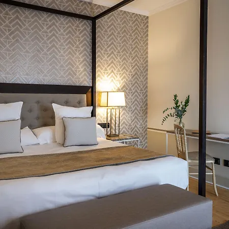 Hospes Palacio De Arenales & Hotel Caces