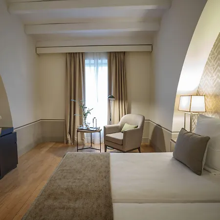 Hospes Palacio De Arenales&spa Caces