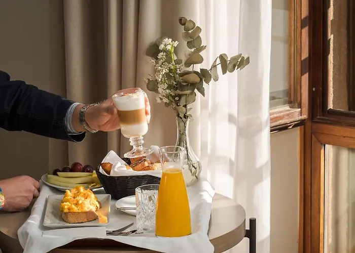 Hospes Palacio De Arenales & 5* Caces