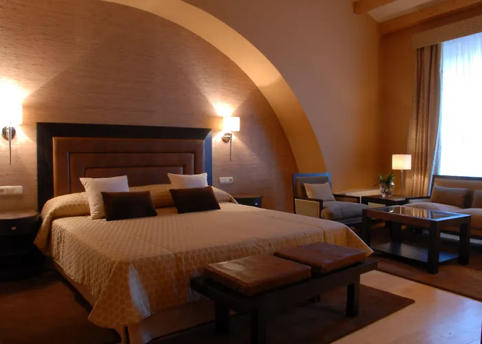 Hospes Palacio De Arenales & 5* Caces