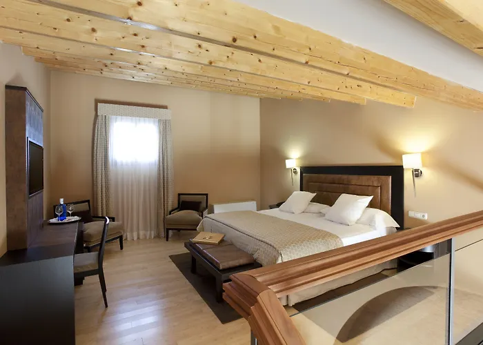 Ξενοδοχείο Hospes Palacio De Arenales & 5*