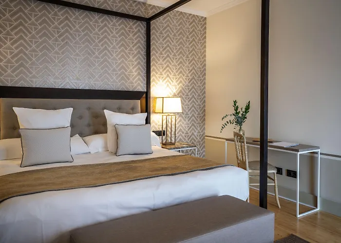 Hospes Palacio De Arenales & Hotel Caces