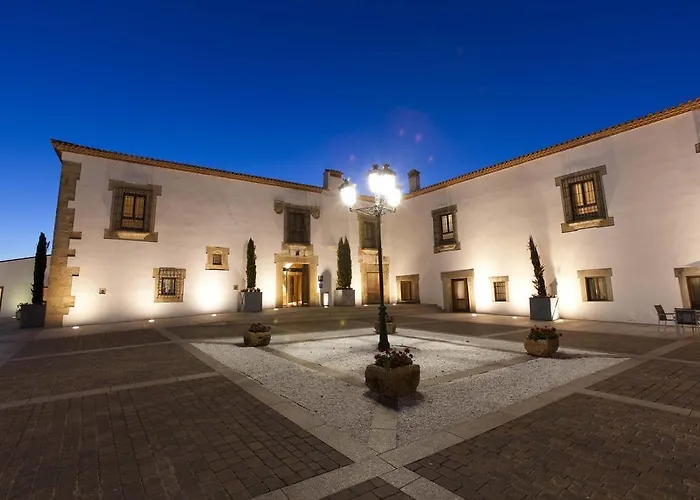 Отель Hospes Palacio De Arenales &